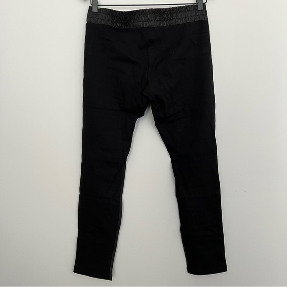 MONROW Half Faux Suede Elastic Waist Black Leggings - Picture 9 of 9